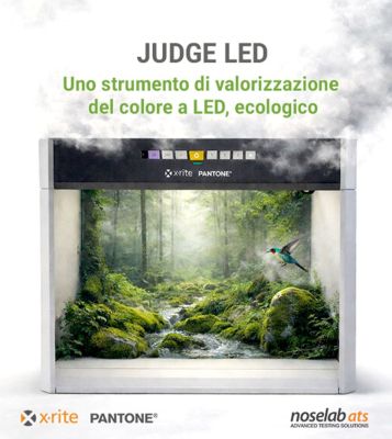 JUDGE LED _ LIGHT BOOTH